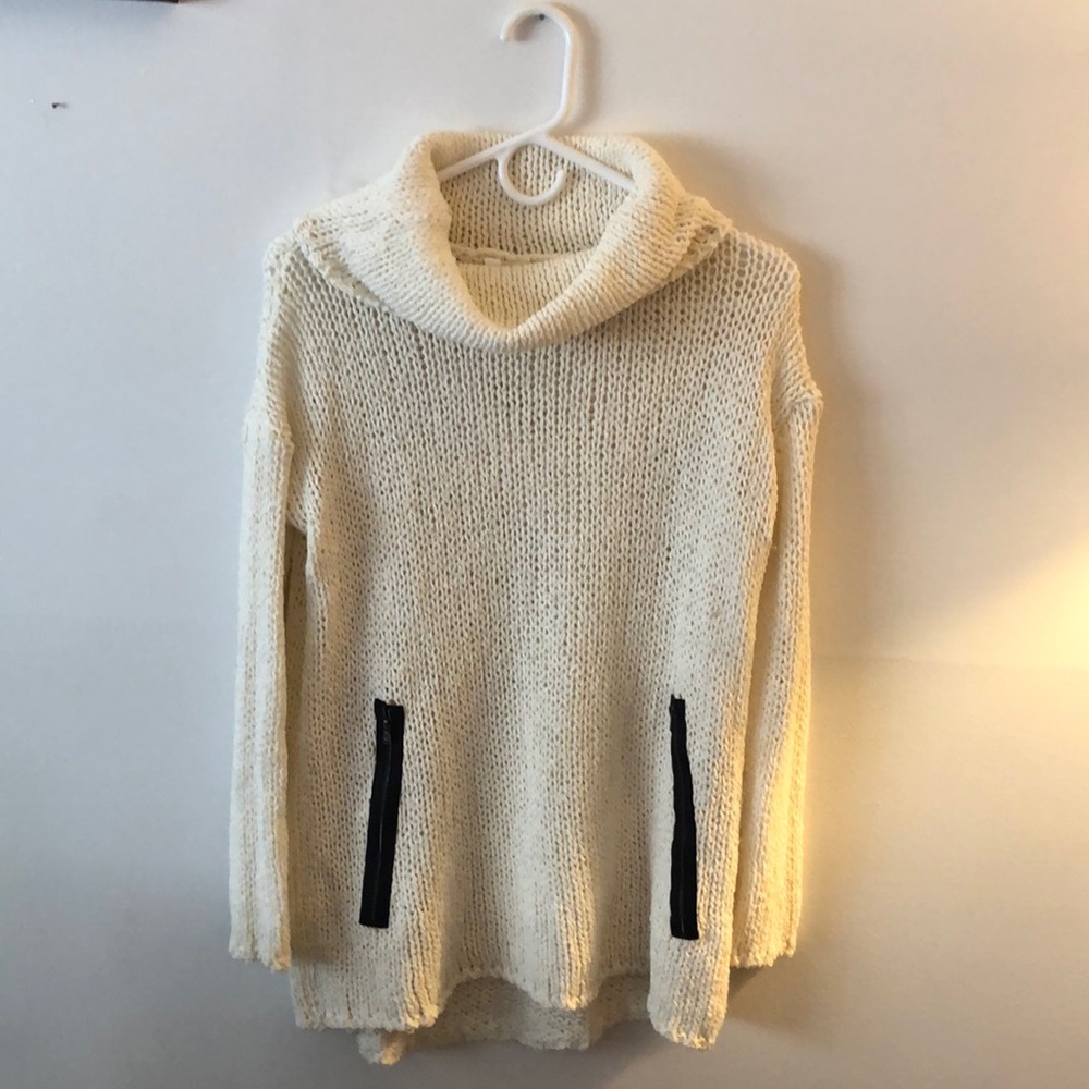 RVCA White sweater